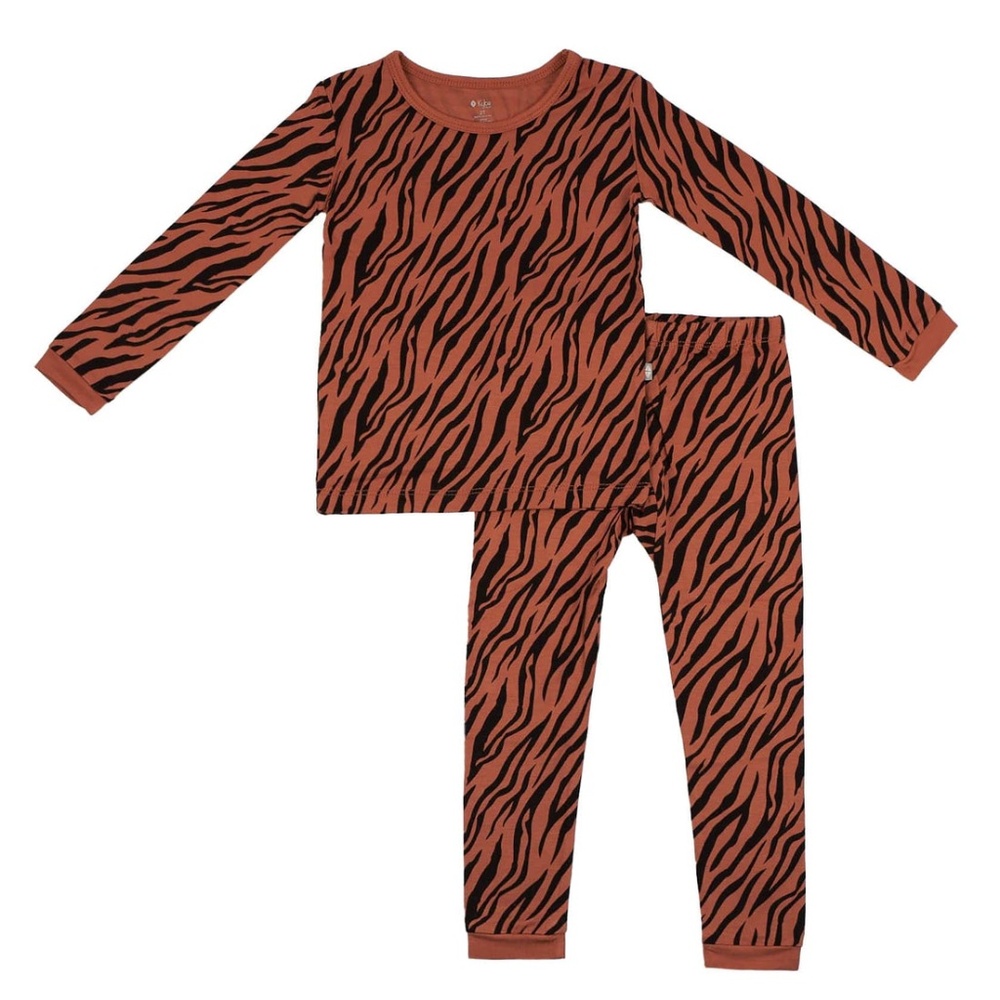 NWOT Kyte Toddler PJ Set in Rust Tiger. Rare retired print. Sold Out Everywhere